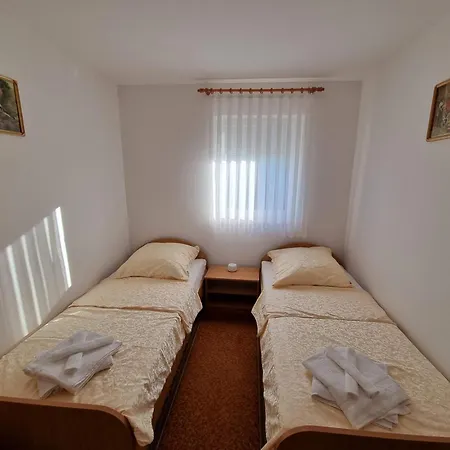 Znidarec Ivan Krk Lejlighed *