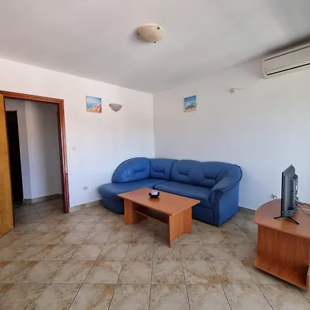 Znidarec Ivan Krk 아파트